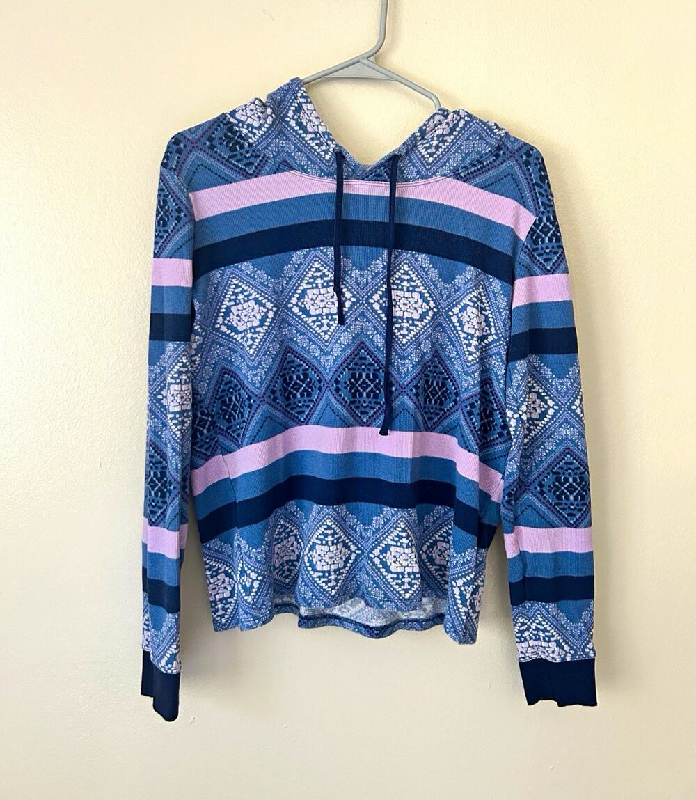 Victoria's Secret Womens M Pullover Hoodie Blue Pink Geometric Knit Drawstring